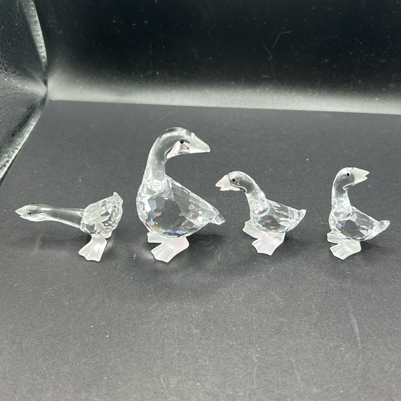 Swarovski Silver Crystal family of geese. Mint condition. - Picture 4 of 7
